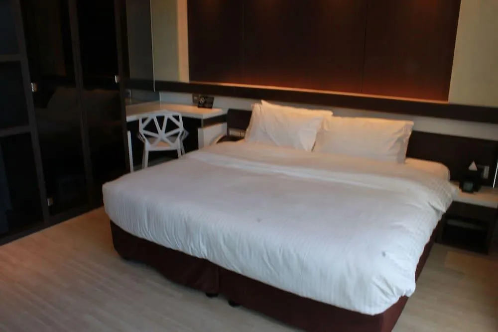 Sober Hotel Hong Kong 3*,  China